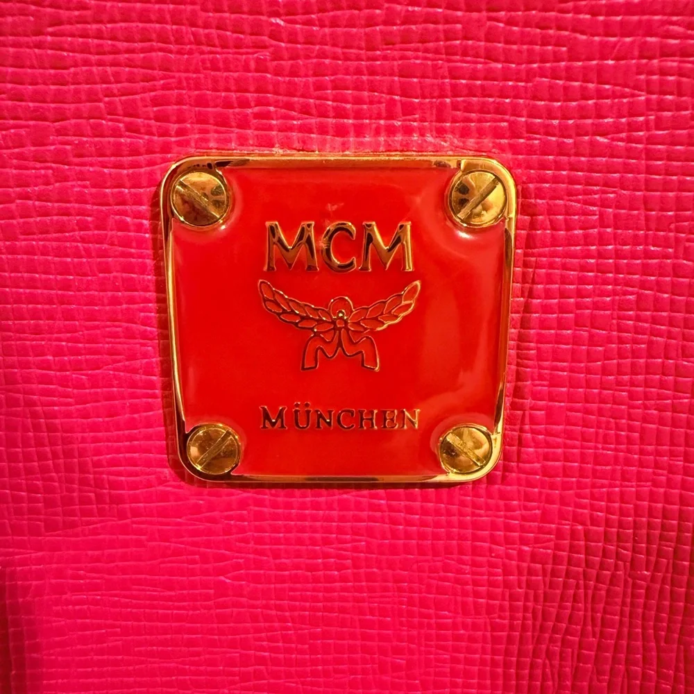 MCM Hot Pink Leather Dome Satchel with Matching Wallet - Picture 3 of 16